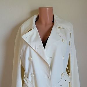 Trench Coat with attached Cape, No Sleeves